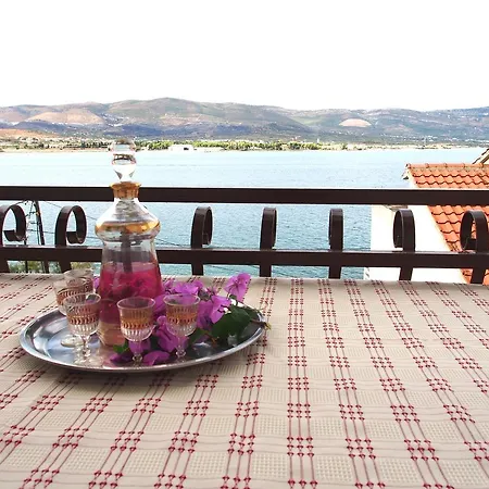Ancica Apartment *